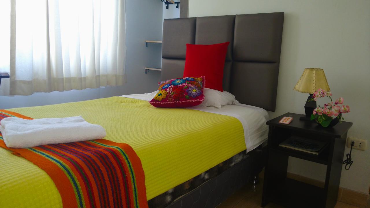 Abancay Hostal Mica מראה חיצוני תמונה