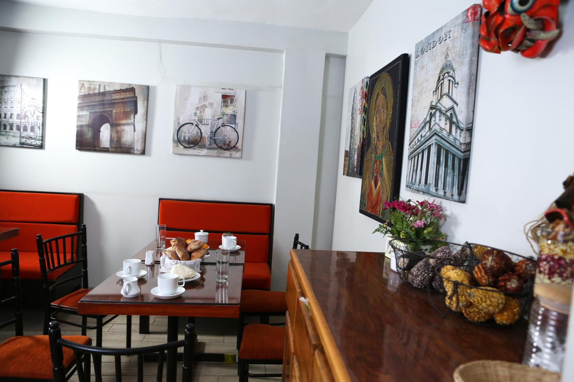 Abancay Hostal Mica מראה חיצוני תמונה